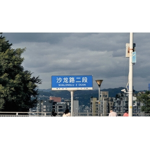 源梦文旅｜漫步沙龙路，从老年大学到龙宝大街，每一段都有生活的模样